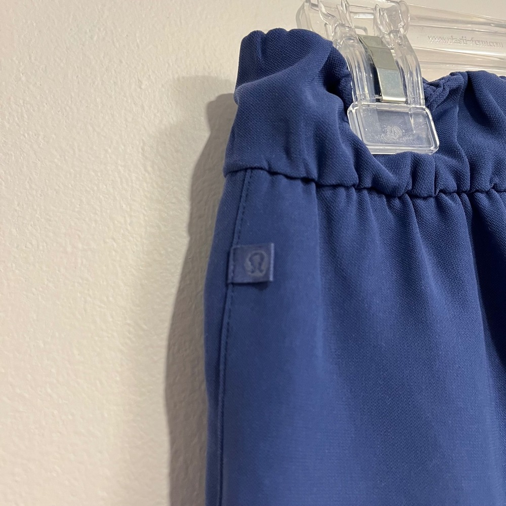 Lululemon Noir Pant Wide Leg Pleated Tie Waist Pull On Blue Size 6 Office Career - Picture 4 of 5